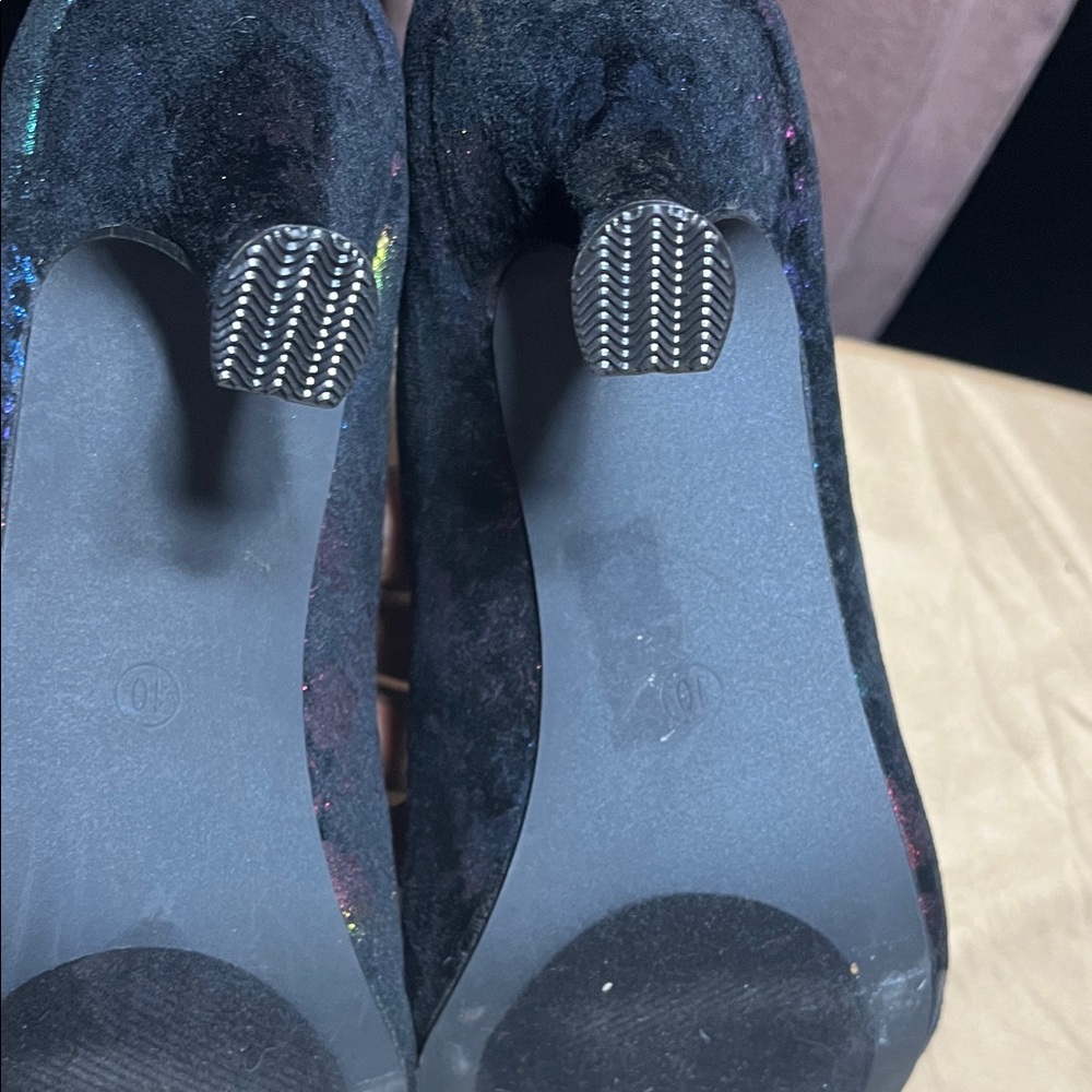 Bellini Black Kitten Heels - Picture 7 of 8